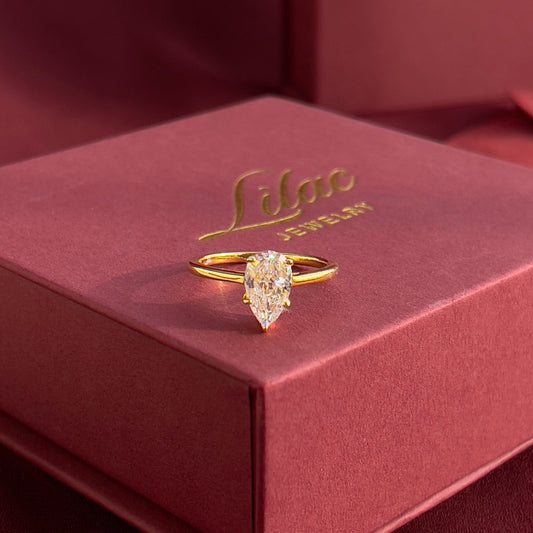 Lilac 18K Gold Pear Band